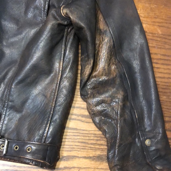 Vintage Guess U.S.A. Genuine leather jacket - Picture 10 of 16